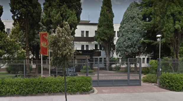 Потпуковник потегао оружје због премештаја?